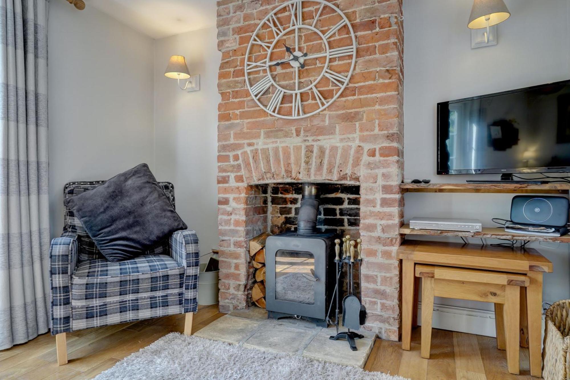 April Cottage By Winterton Cottages Extérieur photo